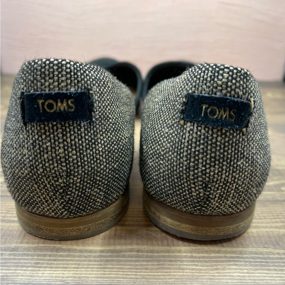 Toms Women’s Flats Size 6W Very Lightly Worn! - Picture 3 of 4